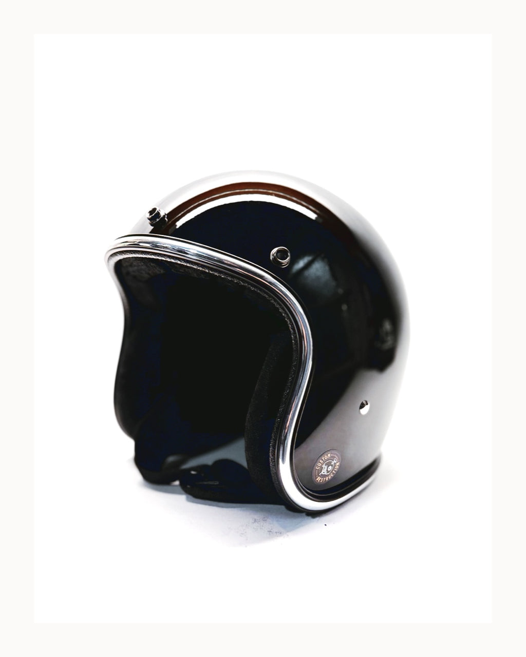 GLOSS BLACK WITH CHROME TRIM
